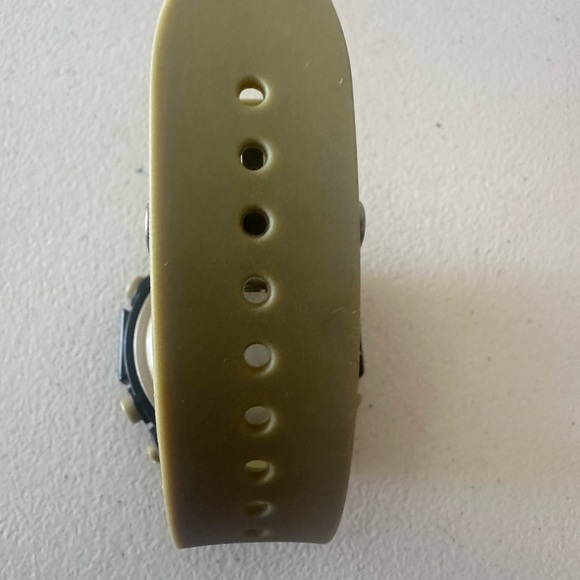 Marathon TW5M21100 Men Watch Light 24h Alarm Chro Date Black Plastic 30m Quartz - Picture 3 of 9